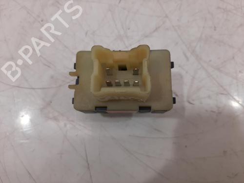Switch DACIA SANDERO II TCe 90 (B8M1, B8MA, B8AC) | BP29444904I30 