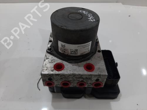 Used ABS pump ABS pump PEUGEOT PARTNER Box Body/MPV 1.6 BlueHDi 100 (100 hp) 33839818 33839818