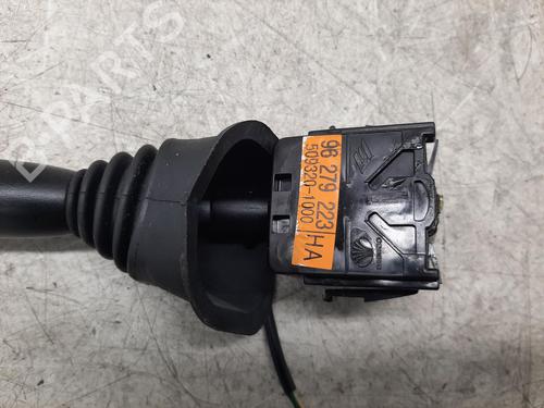 Switch CHEVROLET REZZO MPV (U100) 1.6 | BP26859829I30 