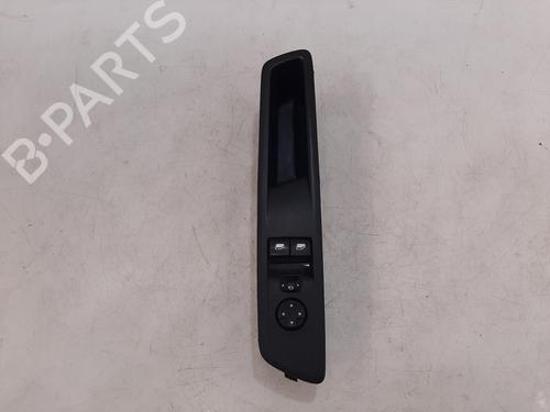 Used Switch VAUXHALL VIVARO C Van (K0) 1.5 (102 hp) 26864884