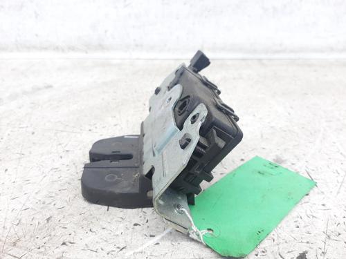 Tailgate lock VAUXHALL ZAFIRA Mk II (B) (A05) 1.6 | BP26851343C101 