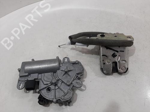 Used Tailgate lock SKODA SUPERB III (3V3) 2.0 TDI (150 hp) 32193166