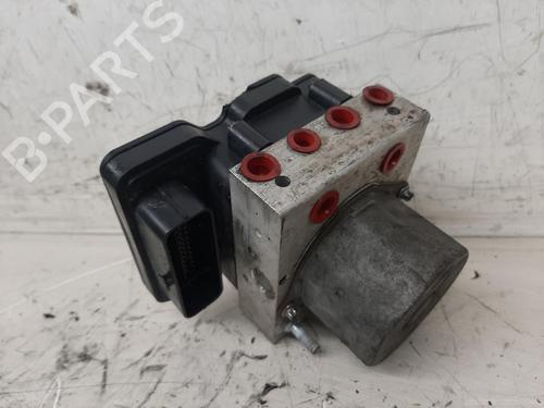 Used ABS pump TESLA MODEL S (5YJS) P90D AWD (471 hp) 26808242