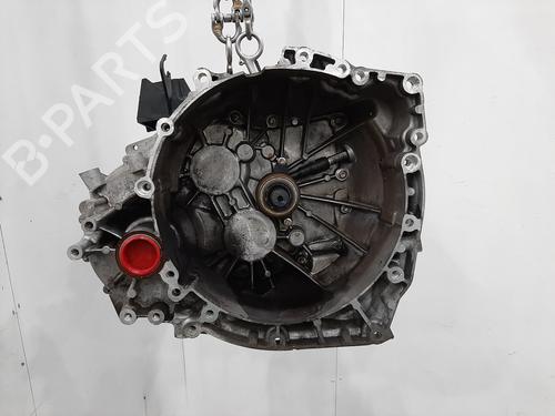 Getriebe für VOLVO V40 Hatchback (525) D2 (120 hp) 26866314