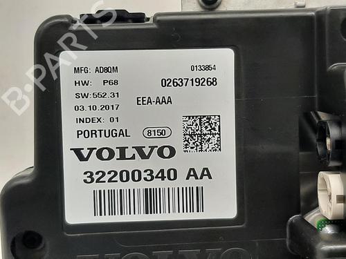 Instrument cluster VOLVO XC60 II (246) D5 AWD | BP26804705C47 