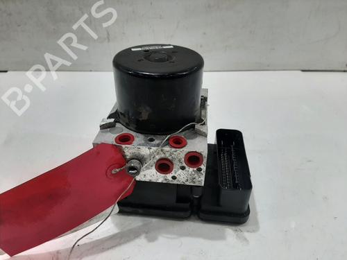 Used ABS pump FORD KUGA II (DM2) 2.0 TDCi (140 hp) 30559968