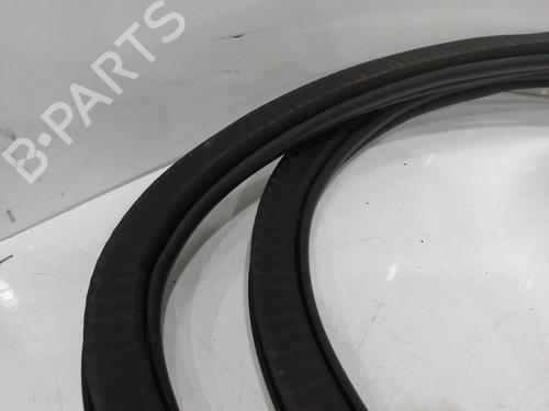 Rubber door seal LAND ROVER DEFENDER Station Wagon (L663) D250 MHEV 4x4 | BP29235712C142 