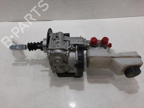 Used Brake master cylinder JAGUAR I-PACE (X590) EV400 AWD (400 hp) 30179532