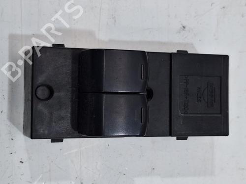Used Switch NISSAN MICRA III (K12) 1.2 16V (80 hp) 27364714