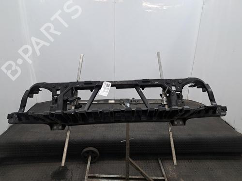 Frontplate/Frontkurv LAND ROVER RANGE ROVER IV (L405) 4.4 SDV8 4x4 (340 hp) 32682687