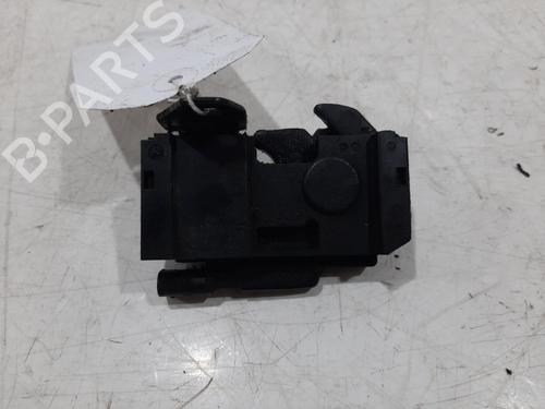 Used Hood lock Hood lock MERCEDES-BENZ C-CLASS (W205) C 220 BlueTEC / d (205.002, 205.004) (170 hp) 36452107 36452107