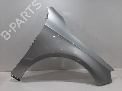 Used Right front fenders MERCEDES-BENZ A-CLASS (W176) A 180 (176.042) (122 hp) 30180049