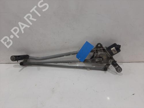 Used Front wiper motor DACIA SANDERO II TCe 90 (B8M1, B8MA, B8AC) (90 hp) 29810234