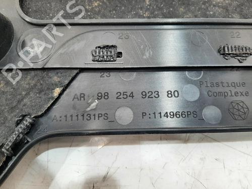 Upper protection CITROËN C4 III (BA_, BB_, BC_) 1.2 PureTech 130 (BAHNSA, BAHNSB) | BP39405767M93 - Image 2