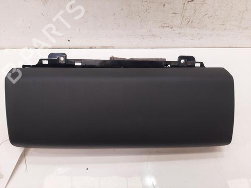Used Glove box Glove box 37465168 37465168