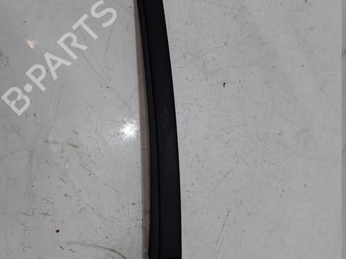 Braccio tergicristallo posteriore Braccio tergicristallo posteriore VW TIGUAN (5N_) 2.0 TDI (150 hp) 37516087 37516087