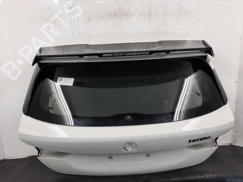 tailgate-bmw-1-f40-2019-38776930 main image