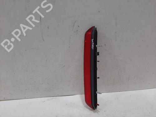 Used Third brake light PEUGEOT 3008 II SUV (MC_, MR_, MJ_, M4_) 1.2 THP/ PureTech 130 (MRHNSM, MRHNSU, MRHNSJ, MRHNYW,... (131 hp) 30057615