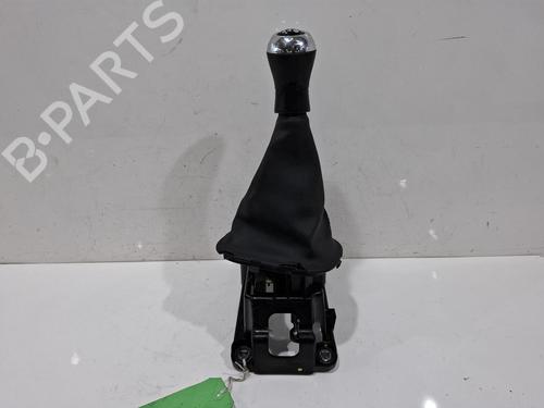 gear-lever-toyota-aygo-_b4_-2014-39413582 main image
