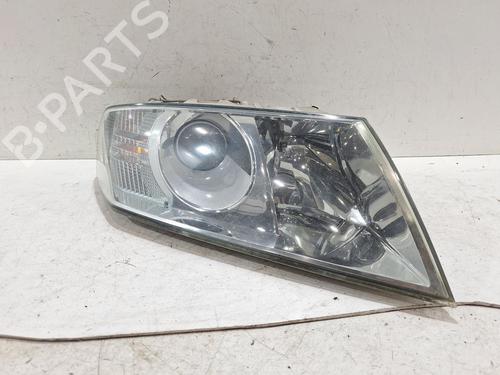 Używane Lampa przednia prawa SKODA OCTAVIA II Combi (1Z5) 2.0 TDI 16V (140 hp) 32325027