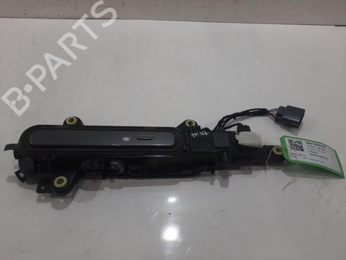 Udvendigt håndtag JAGUAR I-PACE (X590) EV400 AWD (400 hp) 29883721