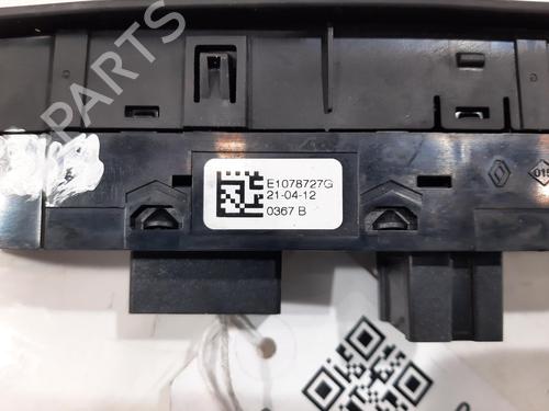 Right front window switch RENAULT MEGANE IV Hatchback (B9A/M/N_) 1.2 TCe 130 (B9MR) | BP38158348I26 - Image 5