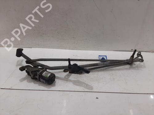 Used Front wiper motor RENAULT CLIO III (BR0/1, CR0/1) 1.2 16V (BR02, BR0J, BR11, CR02, CR0J, CR11) (75 hp) 32528941