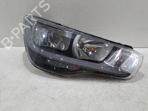 Used Right headlight AUDI A1 (8X1, 8XK) 1.4 TFSI (122 hp) 30286759