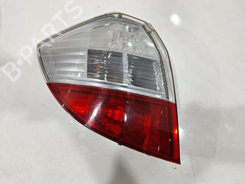 Venstre baglygte Venstre baglygte HONDA JAZZ III (GE_, GG_, GP_, ZA_) 1.3 i (GE6, GG3, GG6) (100 hp) 39916759 39916759