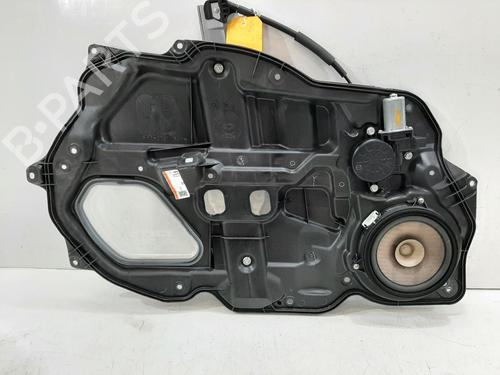 Vindusheismekanisme venstre foran MAZDA 2 (DE_, DH_) 1.3 (DE3FS) (86 hp) 31999677