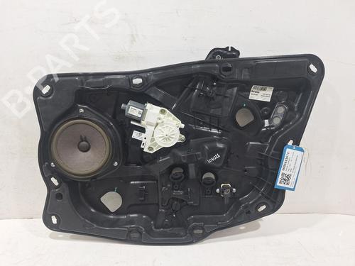 Vindusheismekanisme høyre foran FIAT 500X (334_) 1.4 (334AXC1B, 334AXC11) (140 hp) 32356988