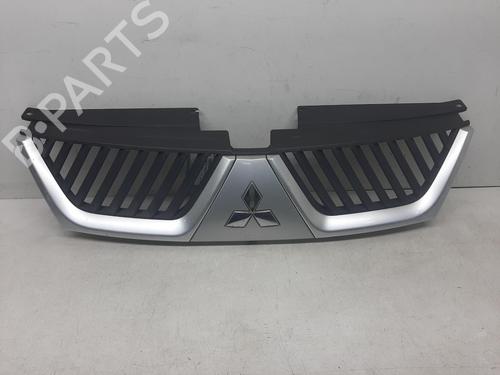 Used Grille MITSUBISHI OUTLANDER II (CW_W) 2.0 DI-D (CW8W) (140 hp) 26747543
