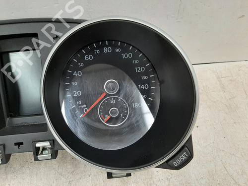 Instrument cluster VW GOLF VI (5K1) 2.0 TDI | BP26851784C47 