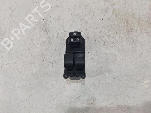 Used Switch TOYOTA YARIS (_P13_) 1.3 (NSP130_, NSP130) (99 hp) 31597139