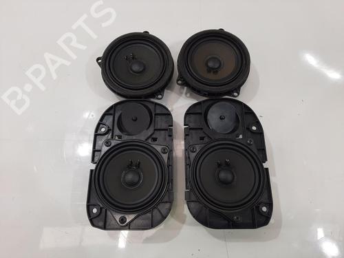 Used Speaker BMW 5 Touring (G31) 520 d (190 hp) 26808882