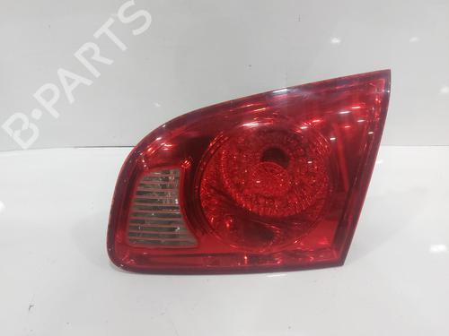 Used Right taillight HYUNDAI SANTA FÉ II (CM) 2.2 CRDi GLS 4x4 (150 hp) 26828536
