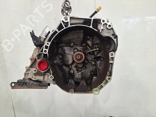Getriebe für Getriebe DACIA SANDERO II TCe 90 (B8M1, B8MA, B8AC) (90 hp) 36697595 36697595