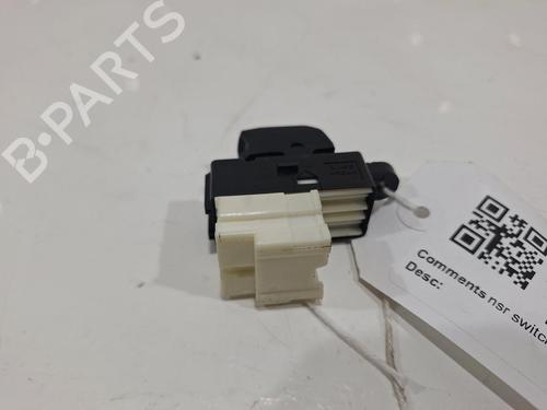 Used Left rear window switch Left rear window switch SUZUKI SWIFT VI (ZD_, ZC_) 1.2 VVT Hybrid (ZCEDS, AOL312) (83 hp) 39889026 39889026