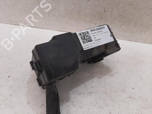 Used Fuse box Fuse box PEUGEOT 107 (PM_, PN_) 1.0 (68 hp) 33318147 33318147