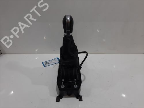 gear-lever-vw-golf-vii-5g1-bq1-be1-be2-2012-2013-2014-2015-2016-2017-2018-2019-2020-2021-36087304 main image