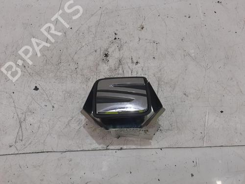 Used Tailgate handle Tailgate handle SEAT LEON (5F1) 1.6 TDI (105 hp) 35963248 35963248