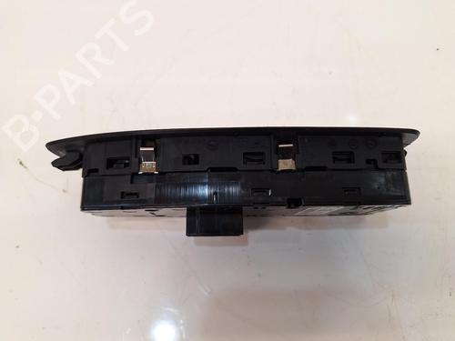 Switch BMW X1 (F48) xDrive 20 i | BP26868351I30 