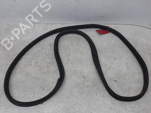 Used Rubber door seal FORD FIESTA VI (CB1, CCN) 1.6 Ti (105 hp) 26763956