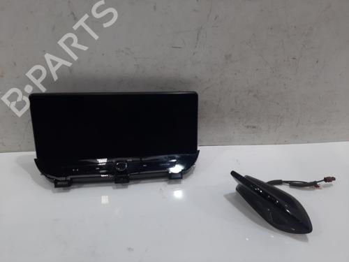 display-monitor-nissan-juke-f16_-2019-33435515 main image