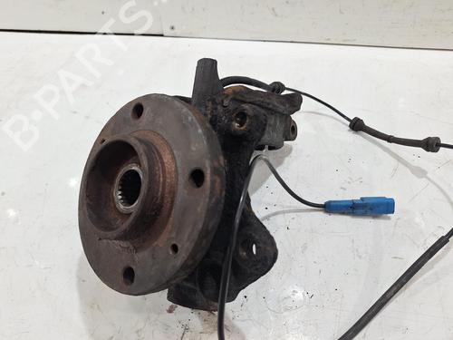 Used Right front steering knuckle Right front steering knuckle PEUGEOT 2008 I (CU_) 1.2 VTi (82 hp) 39951748 39951748