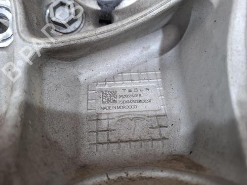 Left front steering knuckle TESLA MODEL Y (5YJY) Long Range All-wheel Drive | BP39432975M25 - Image 2