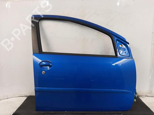 Used Right front door TOYOTA AYGO (_B1_) 1.0 (KGB10_, KGB10R) (68 hp) 28574601