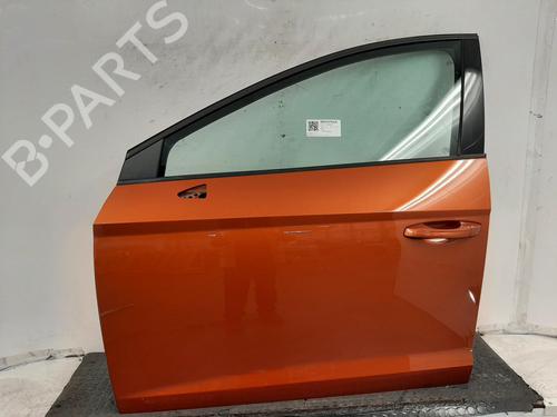 Used Left front door Left front door SEAT LEON ST (5F8) 1.6 TDI (115 hp) 33336297 33336297