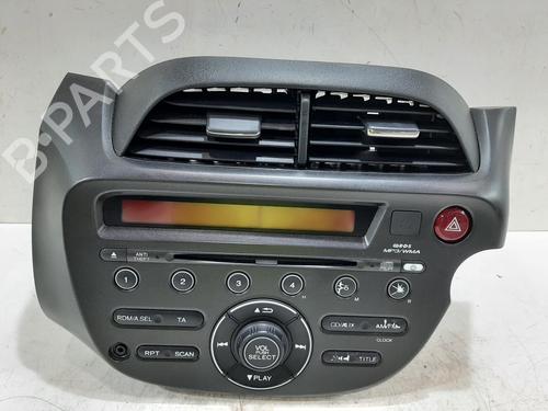Used Radio HONDA JAZZ III (GE_, GG_, GP_, ZA_) 1.3 i (GE6, GG3, GG6) (100 hp) 30517533
