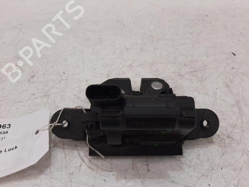 tailgate-lock-fiat-tipo-hatchback-356_-357_-2016-33212431 main image